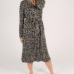Smash and Tess Robe XS BNWOT
